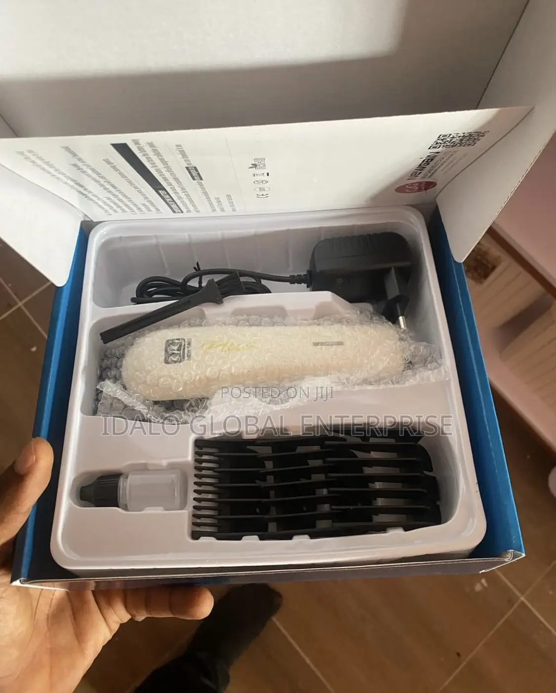 Rechargeable Digital Clipper