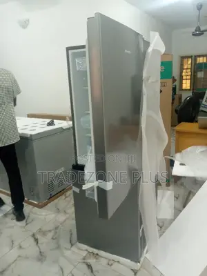 Superior Quality Hisense Refrigertaor 225L