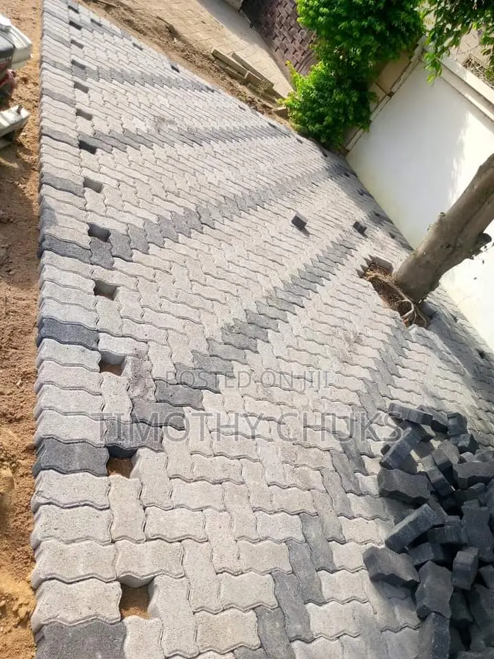 Interlocking Stone Man
