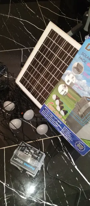 Duravolt 4in1 DC Solar Rechargeable Power-Pack