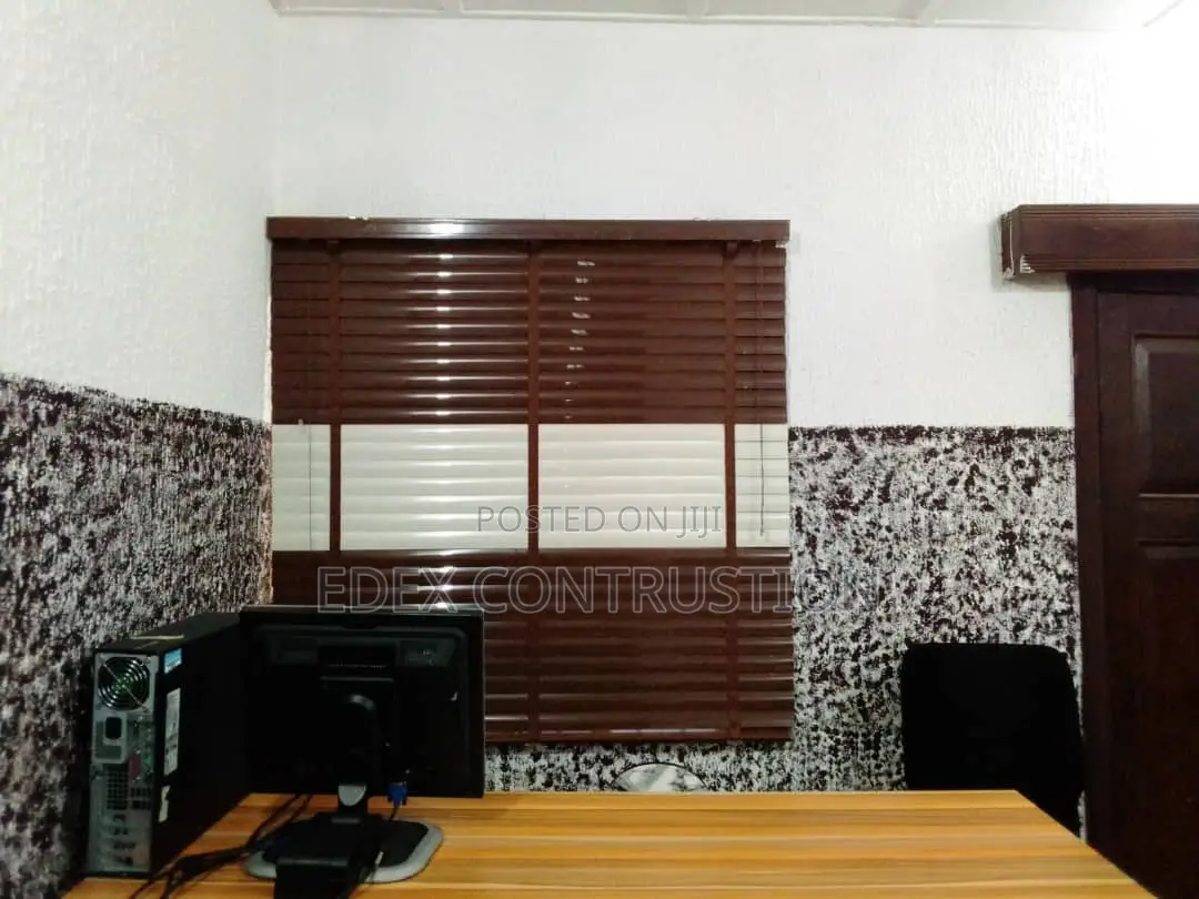 Blind's and Curtains