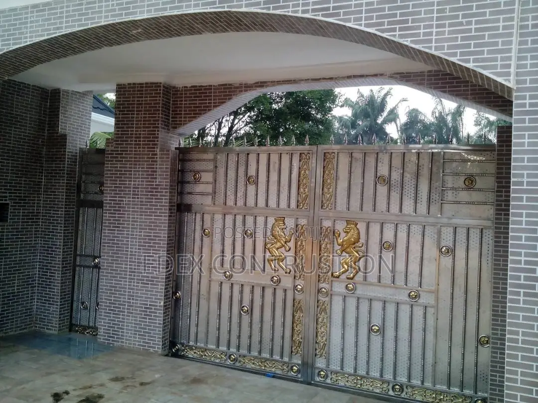 Stainless Handrail and Gates