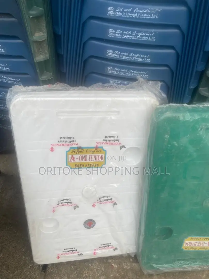 Resturant Plastic Dinning Table