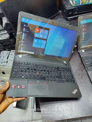 Laptop Lenovo ThinkPad Edge E555 12GB AMD A10 HDD+SSD 256GB
