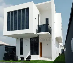 Furnished 7bdrm Duplex in Private Estate for sale