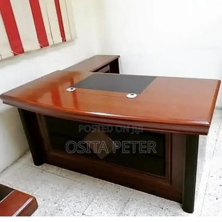 Office Table With Extension 1.4 Meter Star Face