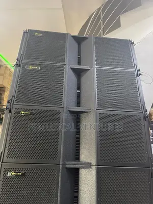 MACKKIE Line Array Speakers 12"
