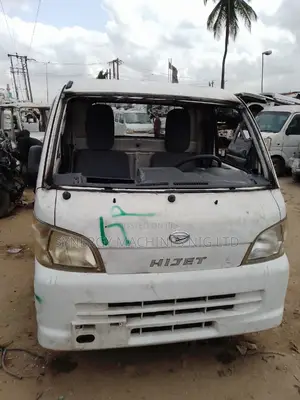 Daihatsu Hijet 2020 White