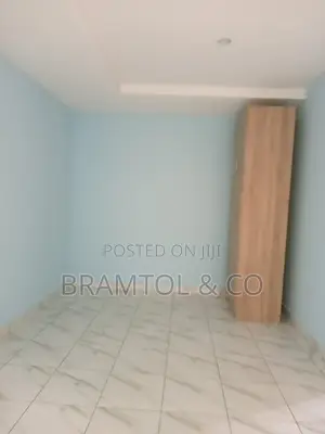4bdrm Townhouse / Terrace in Dakibiyu for rent