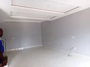 4bdrm Townhouse / Terrace in Dakibiyu for rent