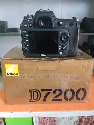 Nikon D7200 Digital Camera