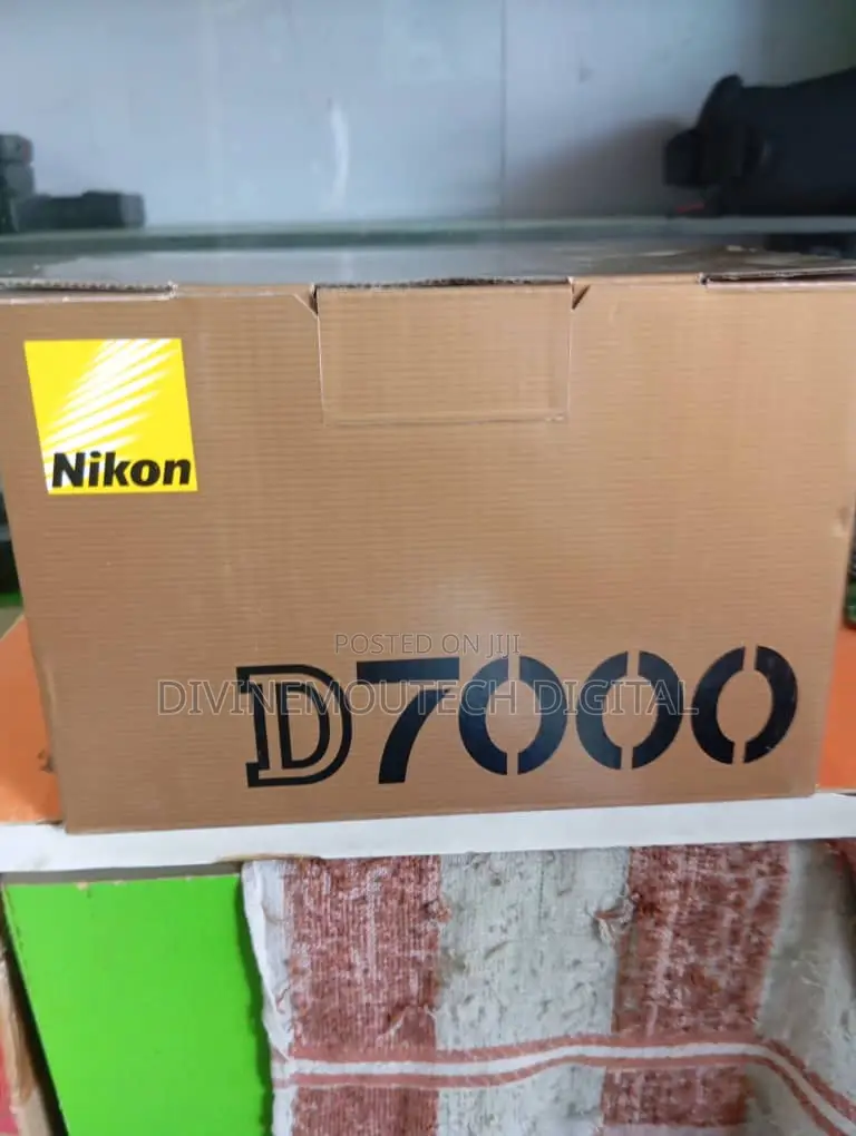 Nikon D7000 Digital Camera