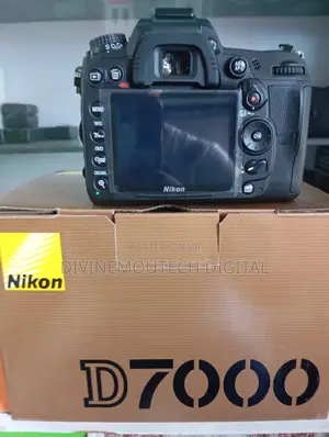 Nikon D7000 Digital Camera