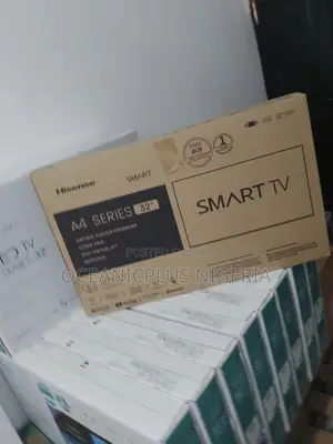 Hisense 32 LED Smart Tv.
