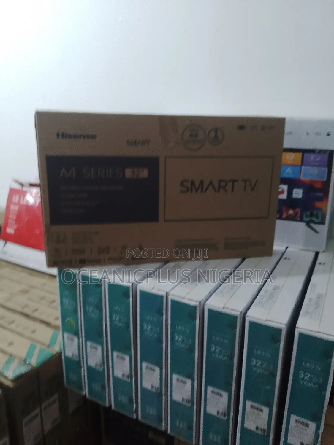 Hisense 32 Inch Smart Tv.