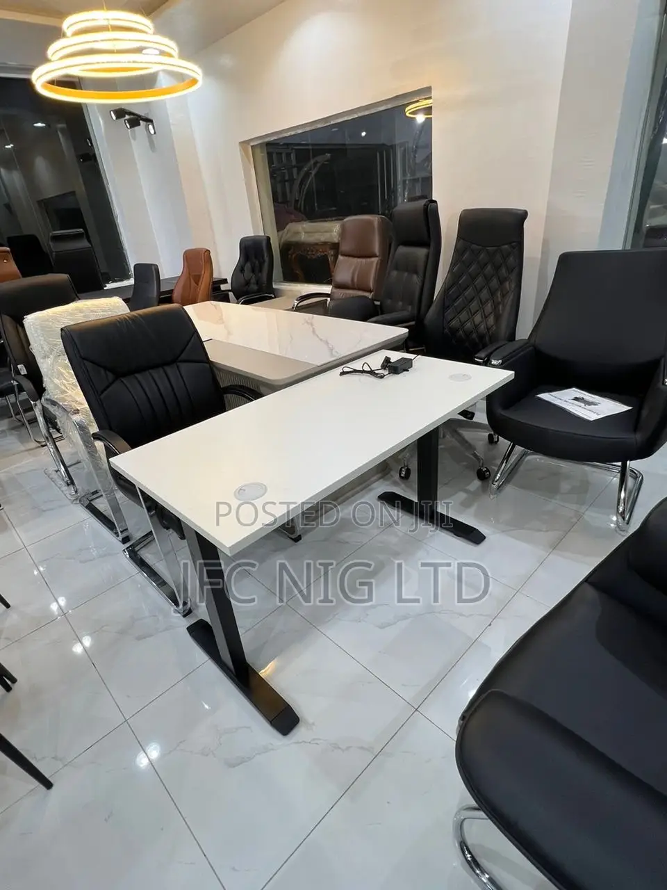 Wooden Top Electric Adjustable Table