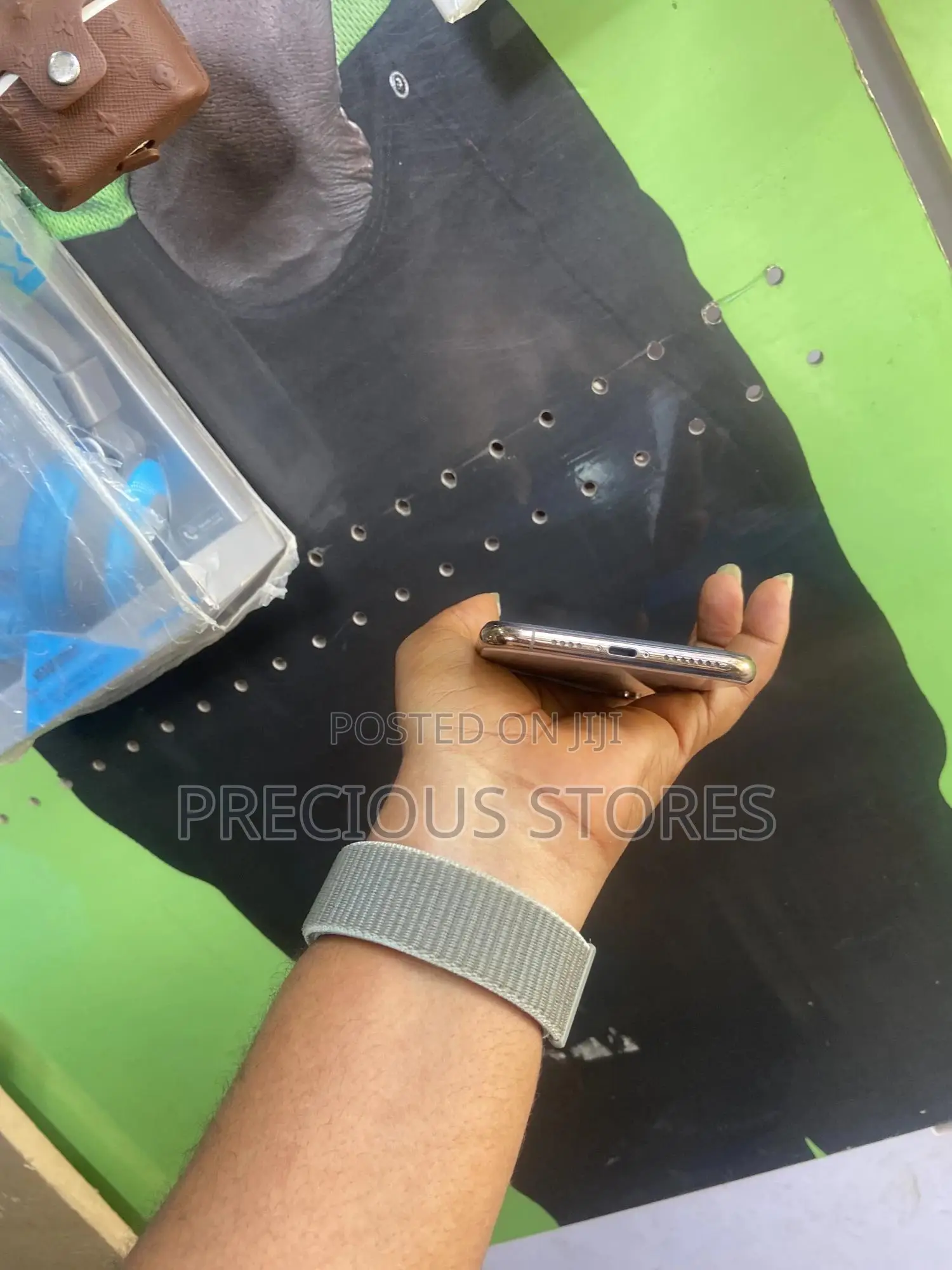 Apple iPhone XS Max 64 GB Gold