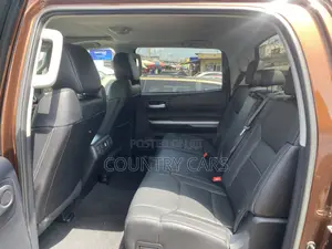 Toyota Tundra 2014 Brown