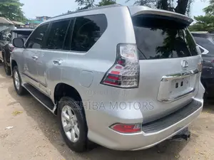 Lexus GX 460 Luxury 2015 Silver