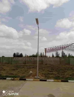 Street Light Pole Made Up of Imported Galvanize Pipe