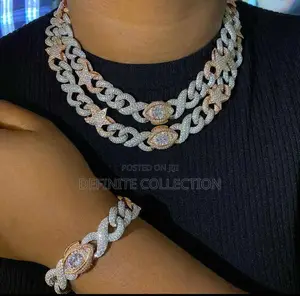 9-2-5 MOISANITE Luxury Necklace