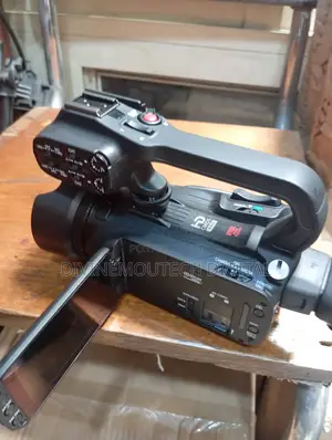 Canon XA25 With SDI With Wifi