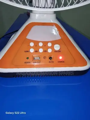 Rechargeable Table Fan 16" | 3 Pin Charge Cable | Solar Panel