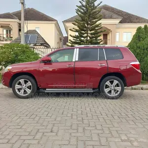 Toyota Highlander Limited 2009 Red