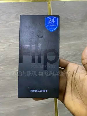 New Samsung Galaxy Z Flip4 512 GB Gold