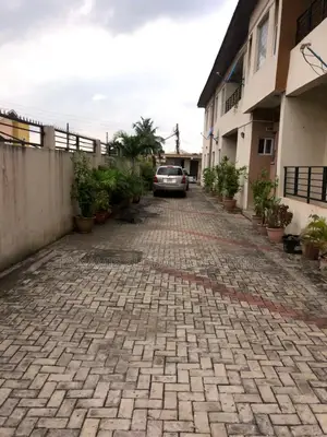 3bdrm Block of Flats in Harmony Zone Estate for sale