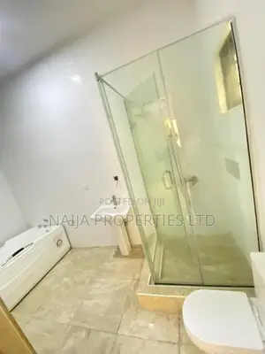 5bdrm Duplex in Chevron, Lekki for sale