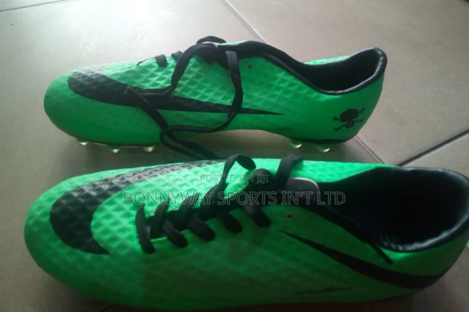 Size 42 Nike Boot