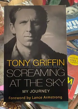 Screaming At The Sky: My Journey(Hardback)