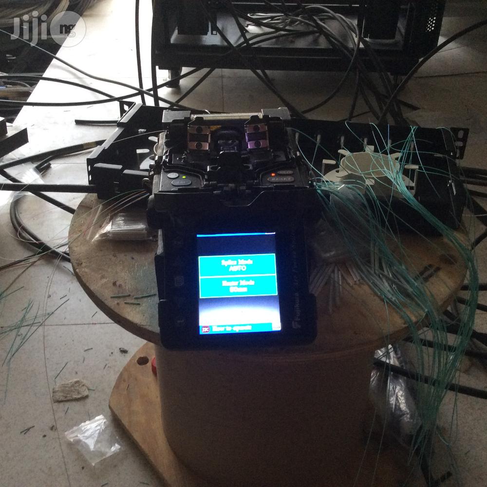Cabling for LAN and Fibre Network