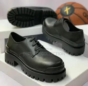 Balenciaga Luxury Shoe