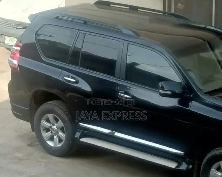 Toyota Prado Full AC for Hire