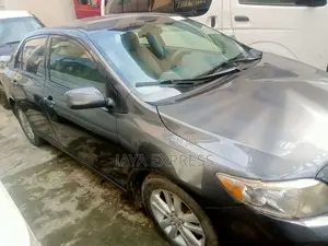 Full AC Toyota Corolla
