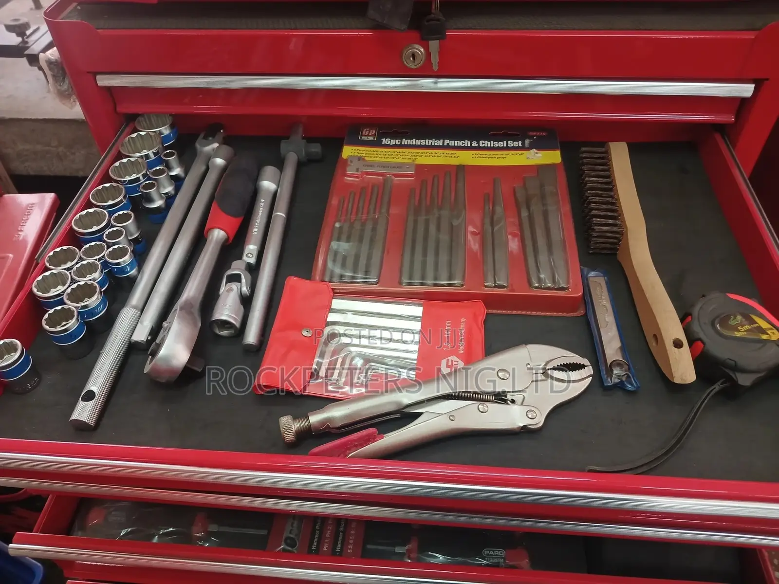 Complete Heavy Duty Mechanical 8-Drawer Tool Cabinet