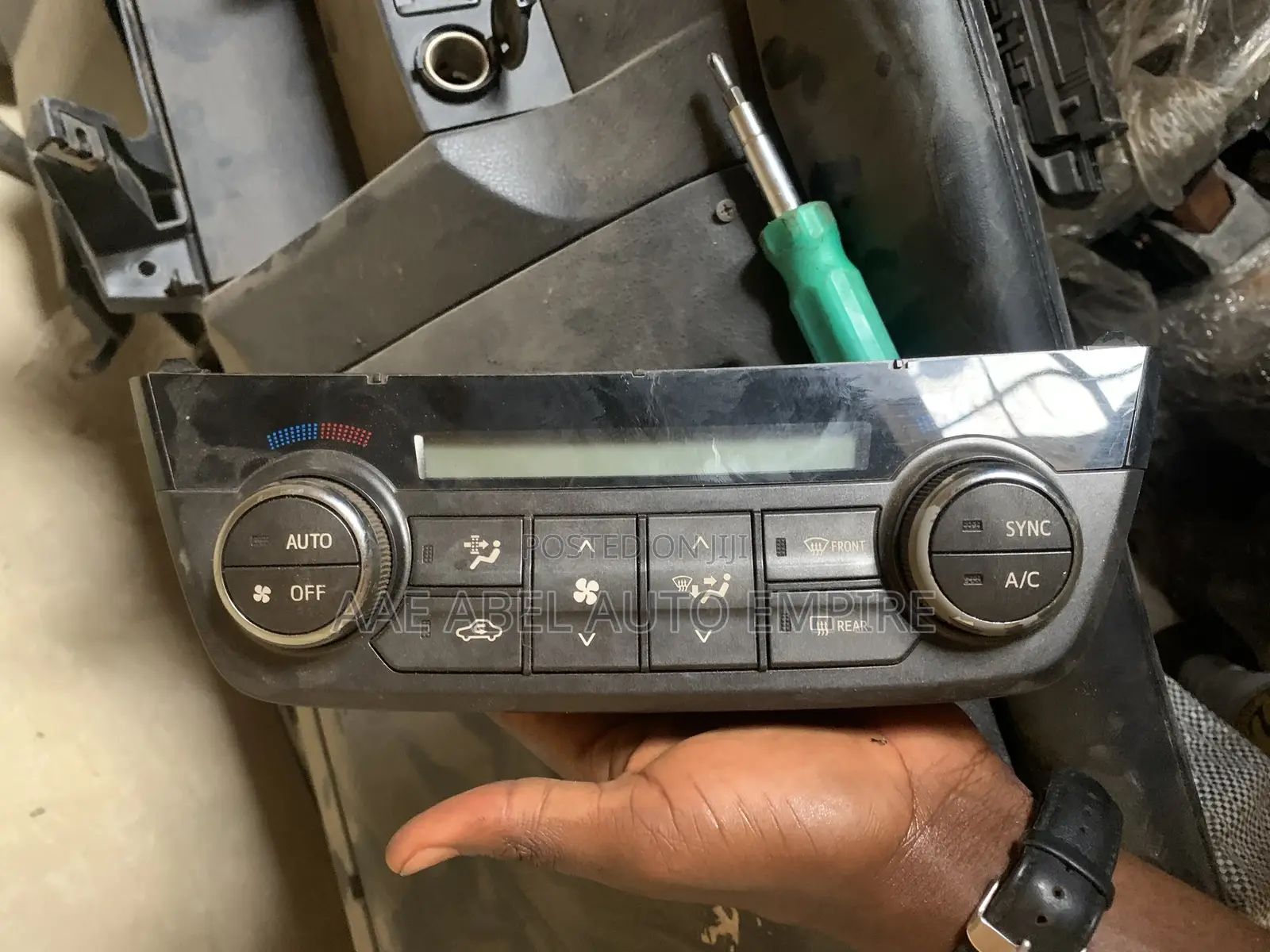 AC Control Panel Rav4 2014-2016