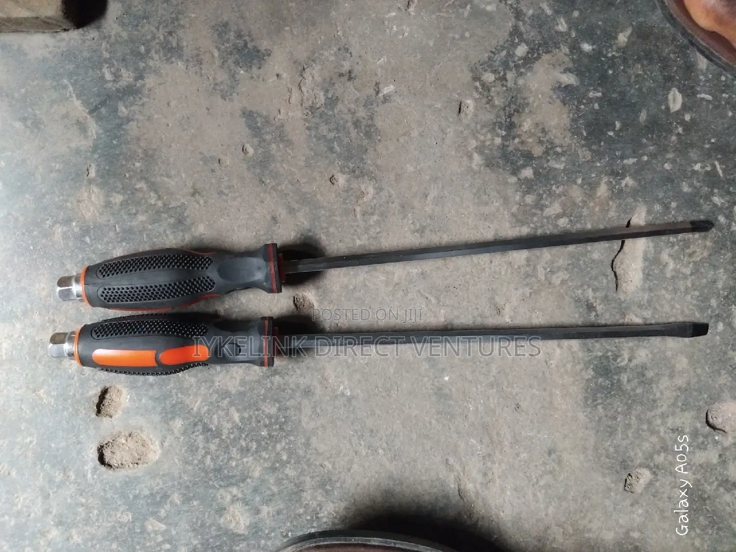 Long Screw Driver