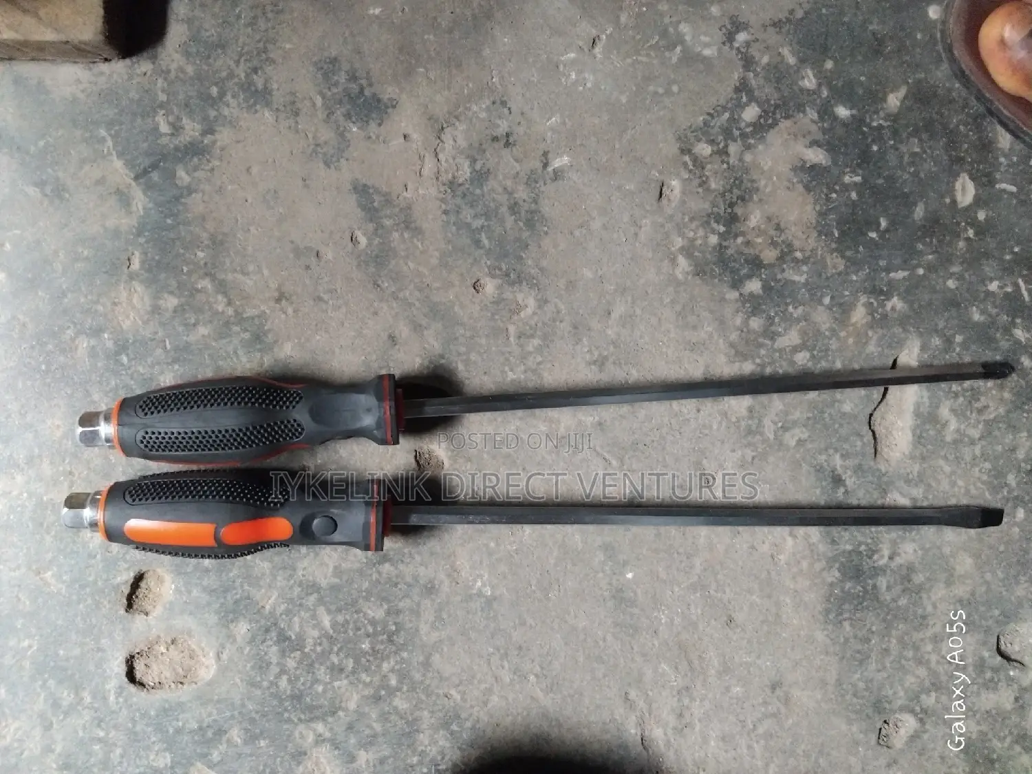 Long Screw Driver