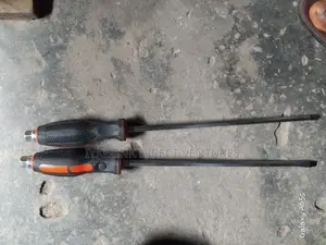 Long Screw Driver