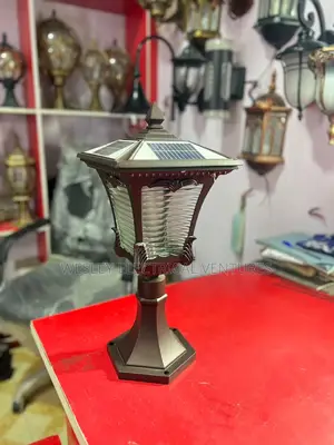 Solar Top Fence and Gate Lamp