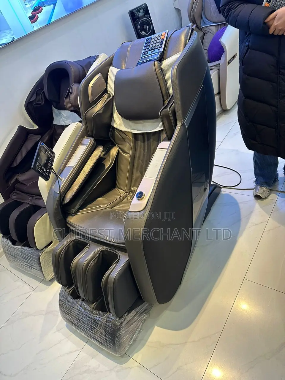 Super Executive Massage Chair (Italy)