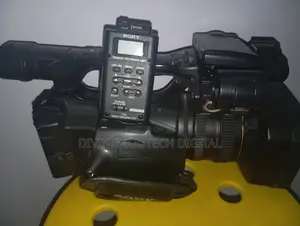 Sony Z5 Camera With Adapter