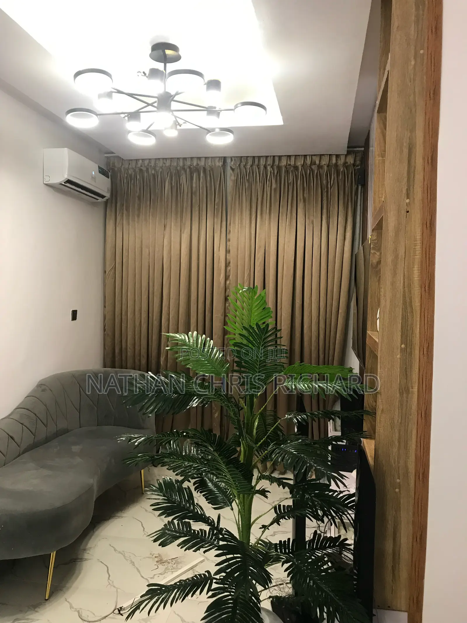 High Quality Pleated Royal Curtains