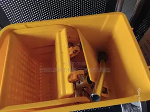 Trolley Mobbing Bucket