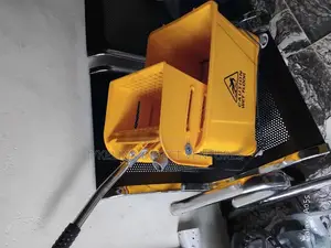 Trolley Mobbing Bucket