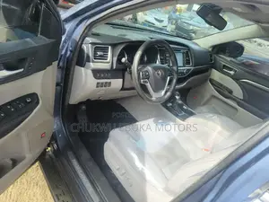 Toyota Highlander 2017 Blue