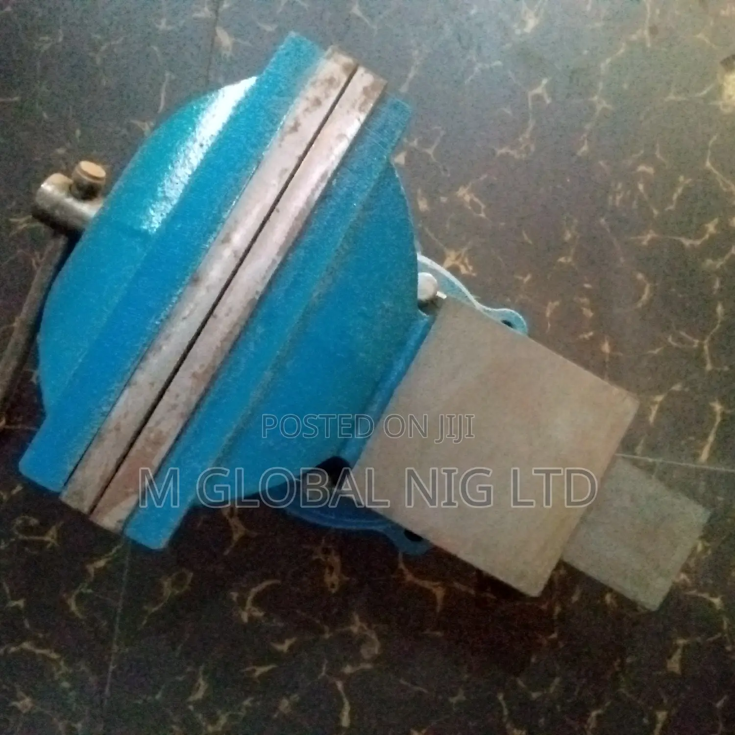 6" Bench Vice